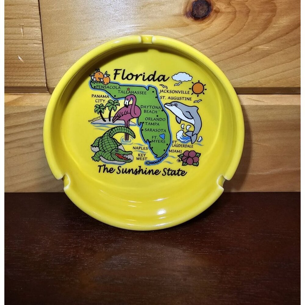 Florida The Sunshine State Souvenir Ashtray Yellow 4-3/4" Inch Ceramic Ashtray